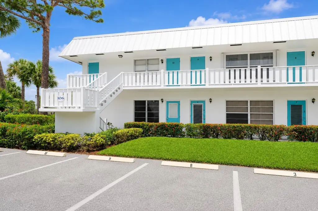 2929 SE Ocean Blvd Unit 106-10