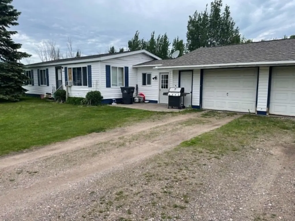 1193 E 15 Mile Rd