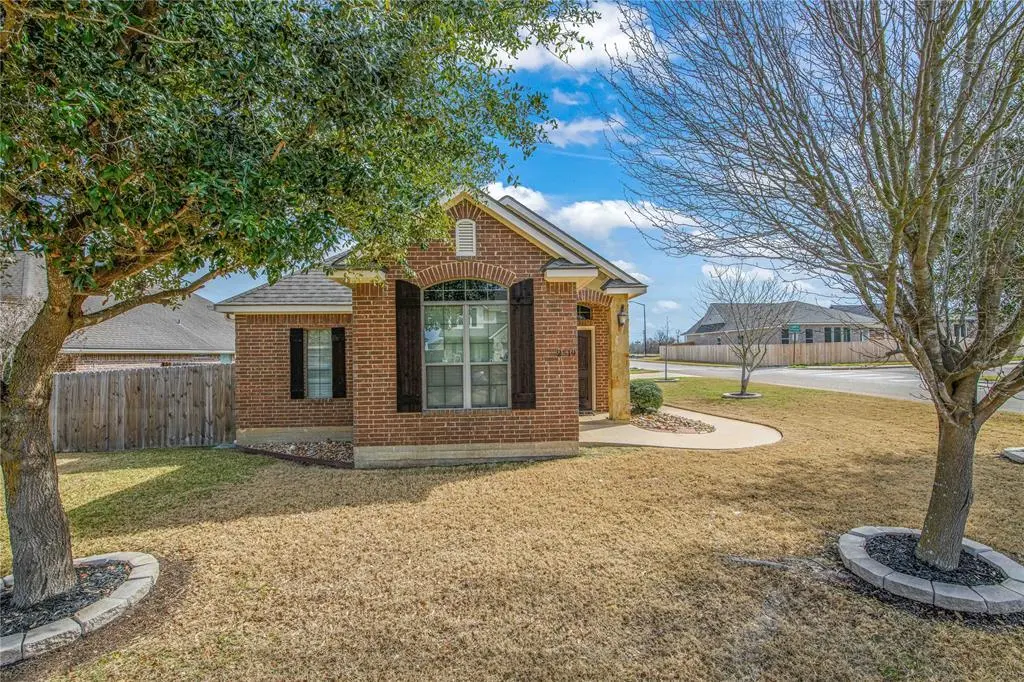 2519 Leyla Ln