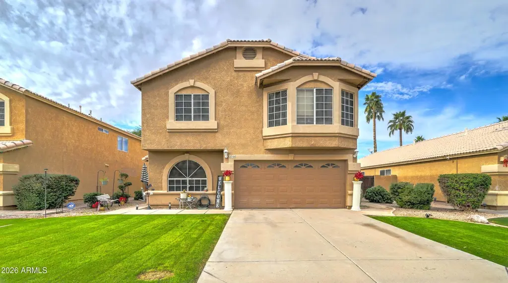 2744 S Raven --