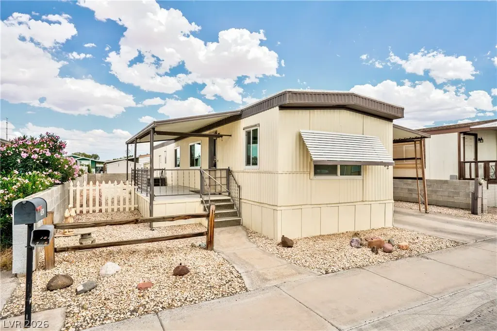 3462 Isle Royale Dr