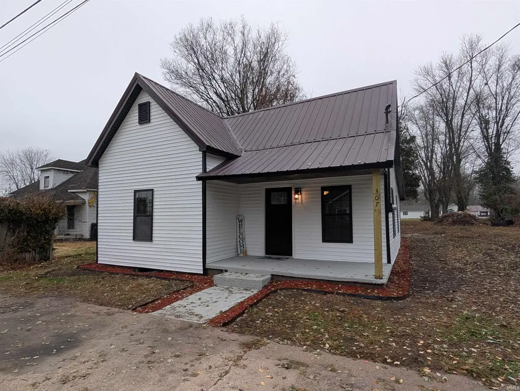 307 W Giltner St