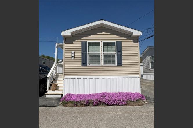 27 Woodward Road, 40
