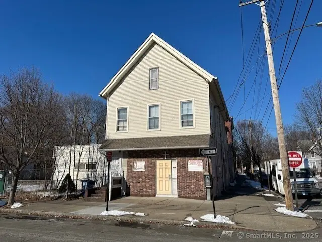 95 Rosette St