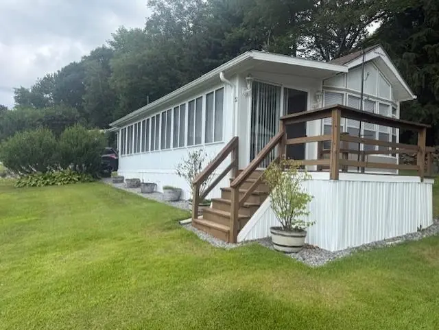 194 Buckley Rd #2