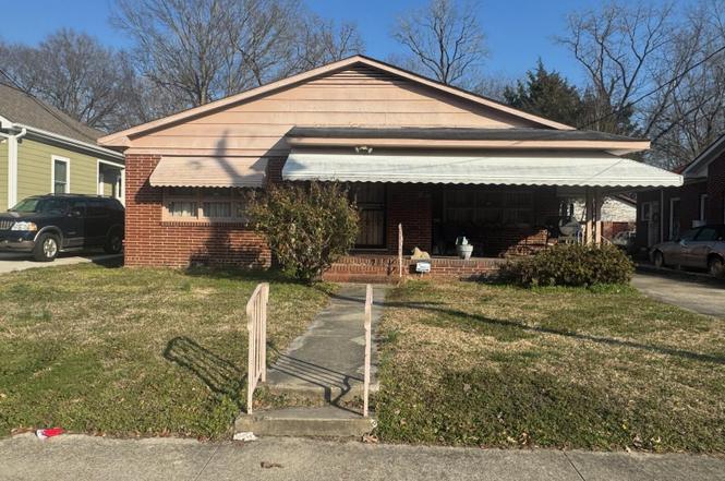 329 Myrtle Ave