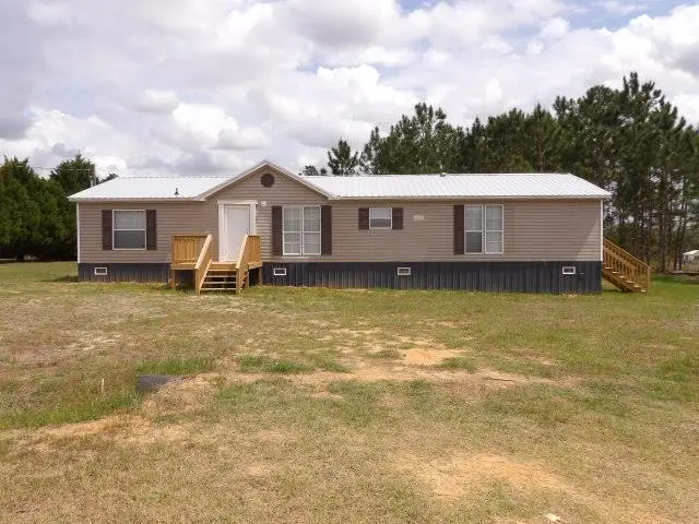 236 Bartlett Loop