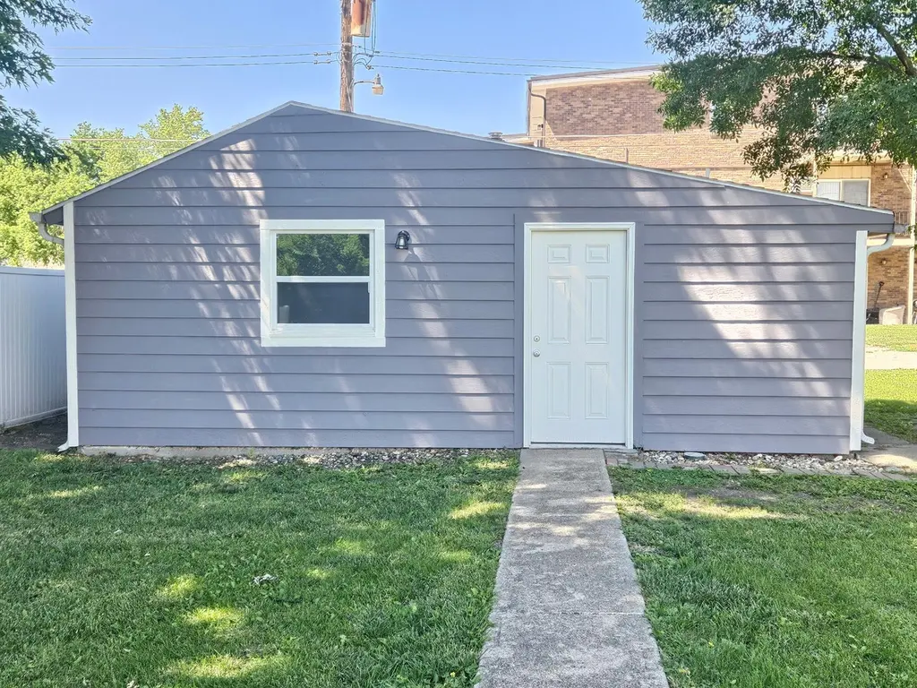 618 Walnut Ave