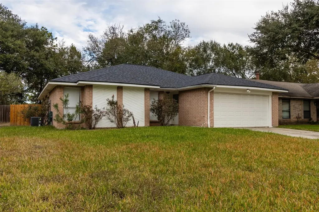 23430 Wintergate Dr