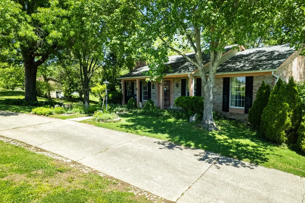 10626 Sedco Dr