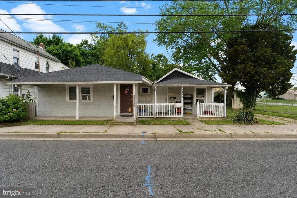 344 Keasbey St
