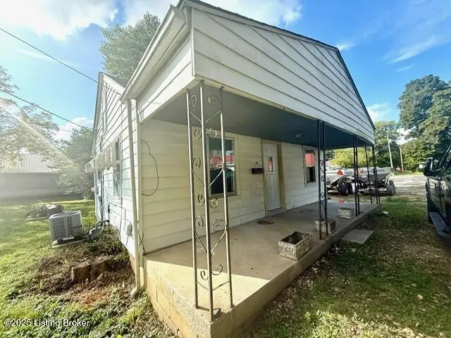 106 N Lynn St