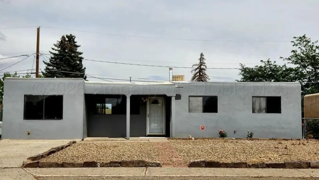 3504 Piedra Vista Dr