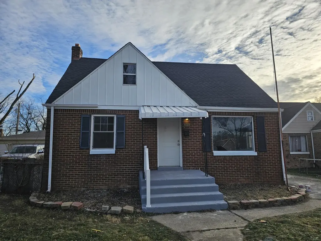 4433 Vermont Ct