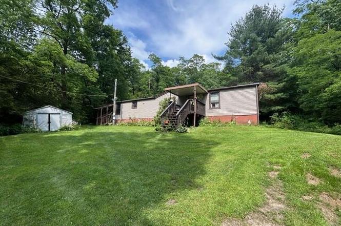 238 Hamlin Hwy