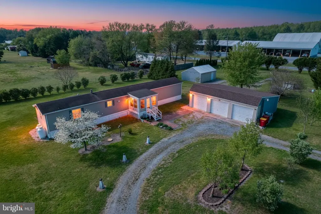 242 Jackson Ditch Rd