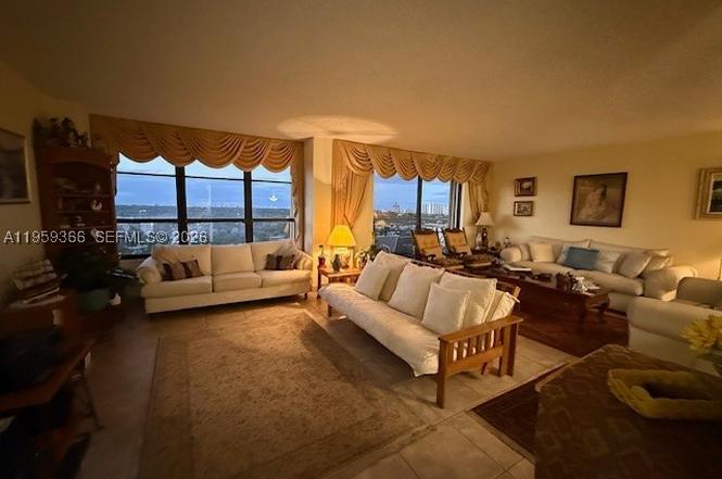 600 Three Islands Blvd #1004