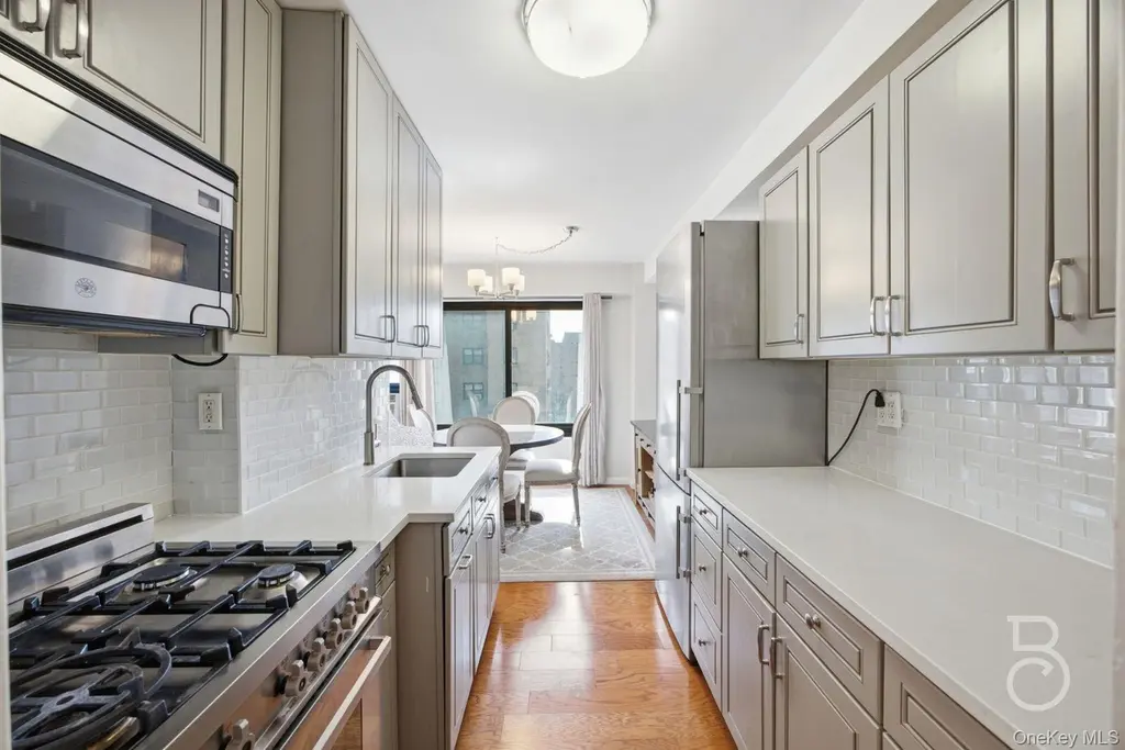 33-43 14th St Unit 10A