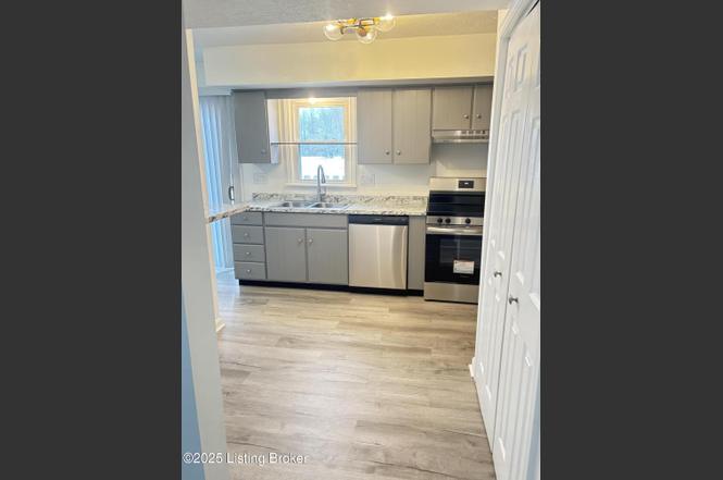 8207 Damascus Cir Unit D1
