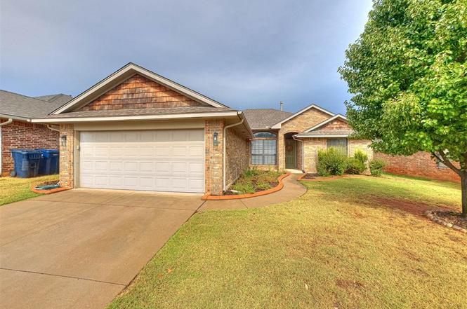 5013 NW 163rd Rd
