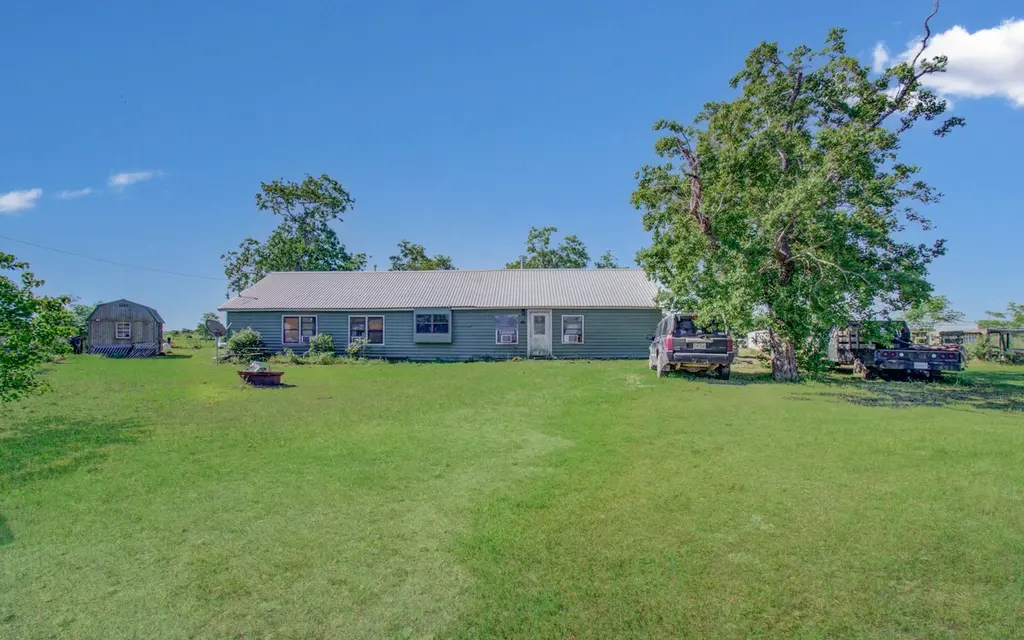 1246 Drymalla Rd