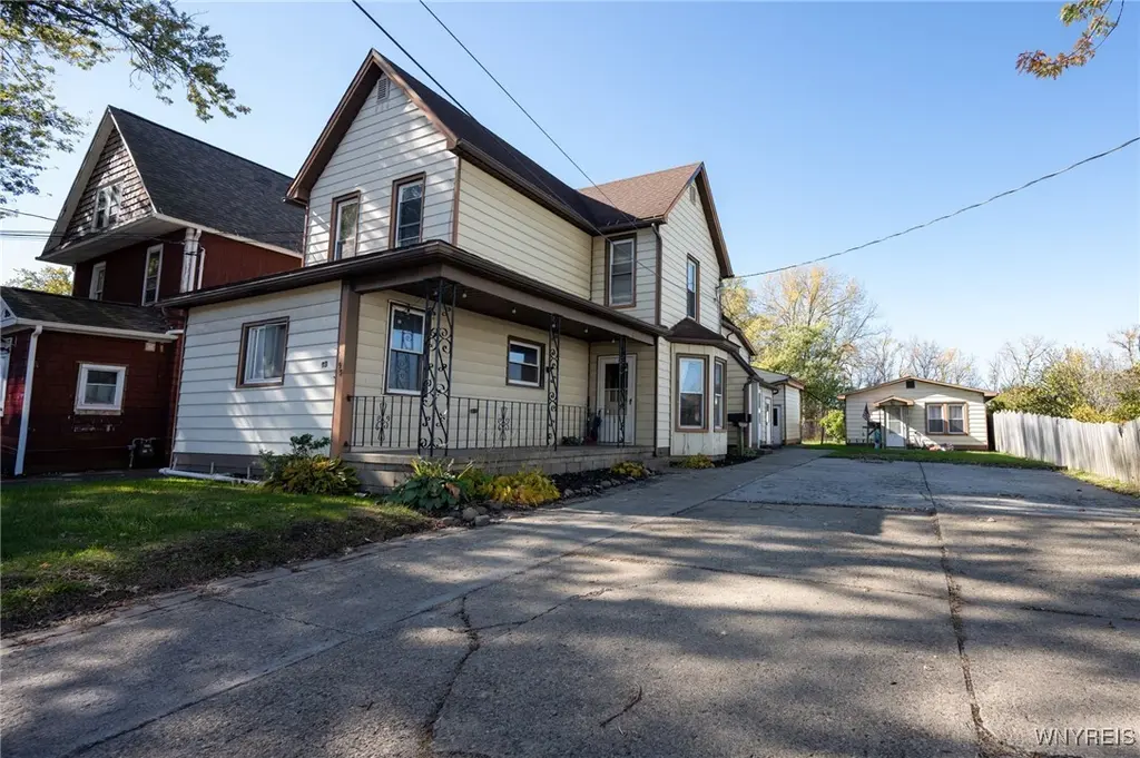 93 Martin Ave