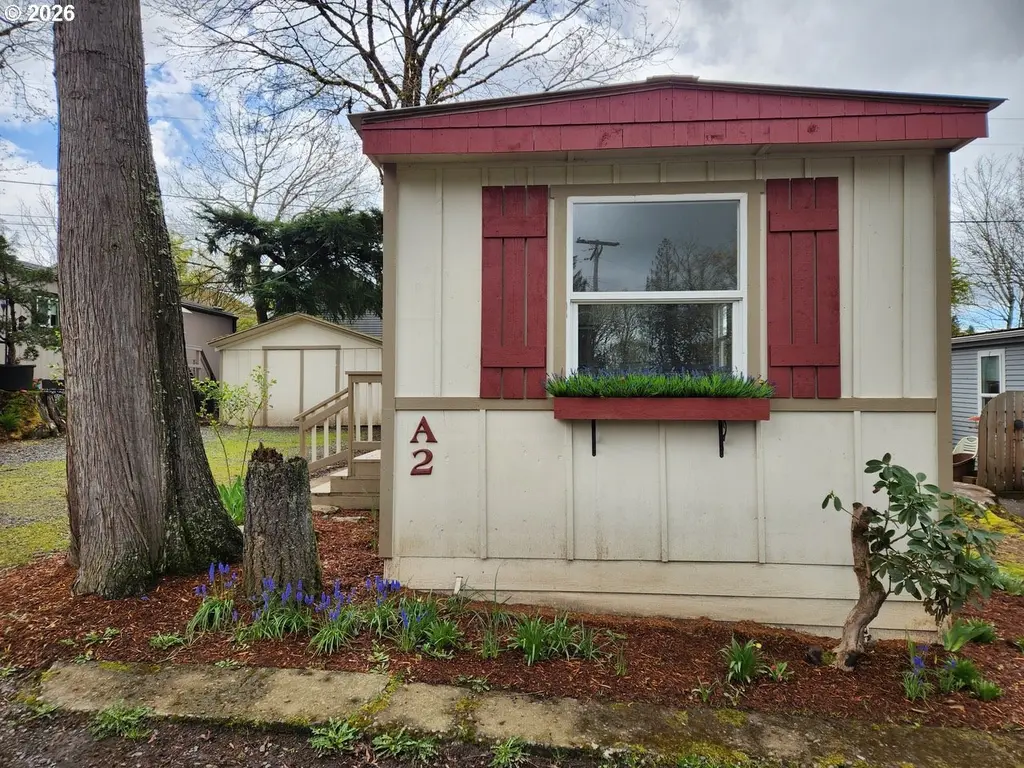 19000 SE Bornstedt Rd Unit A2