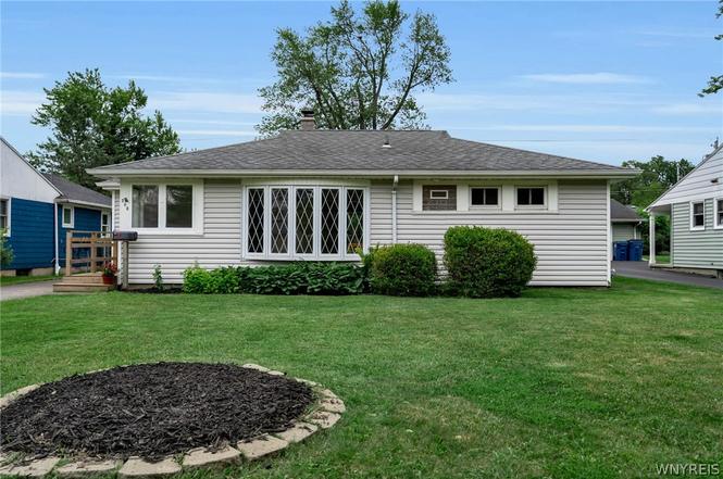 208 Bennington Rd
