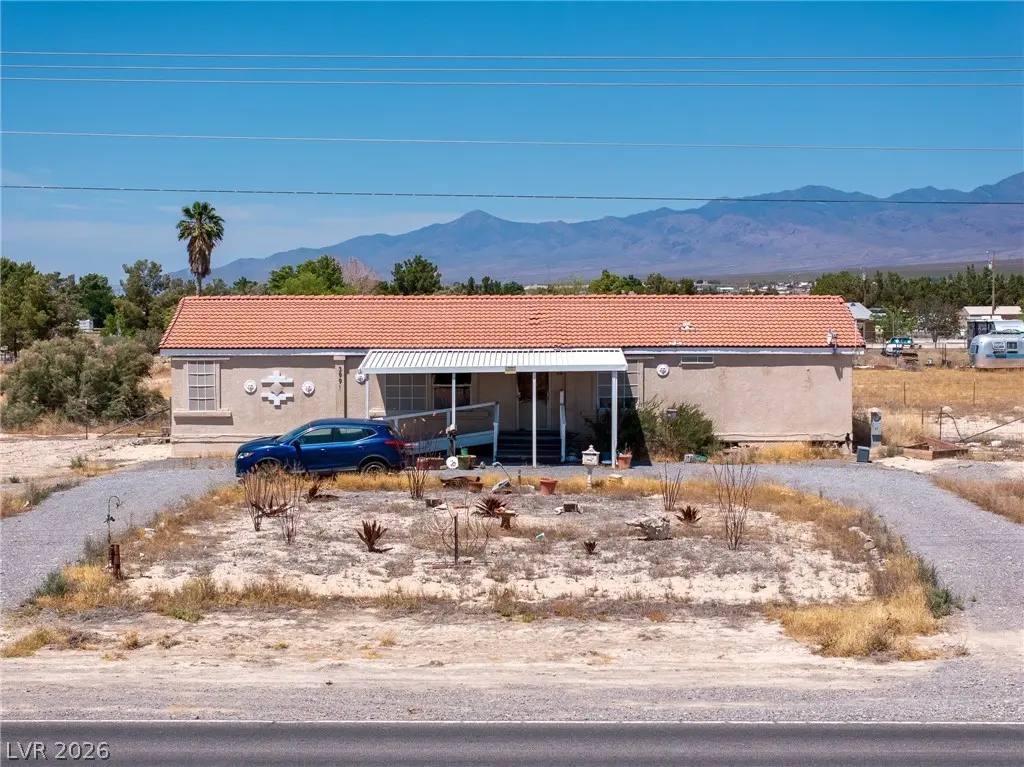3991 Tahachapi Ave