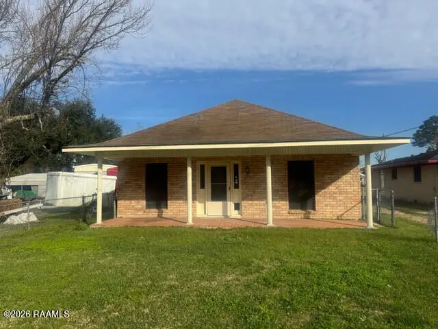 1461 Henderson Hwy