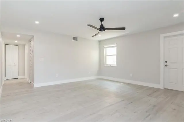 1155 Sandpiper St Unit B3