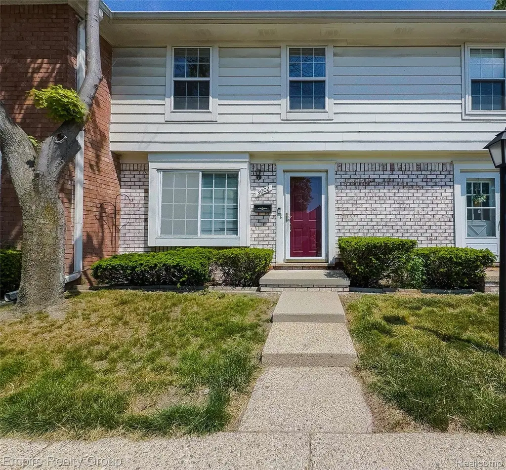 3002 Seaton Circuit N