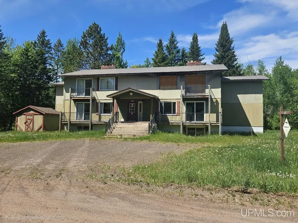 E6242 Snowdrift St