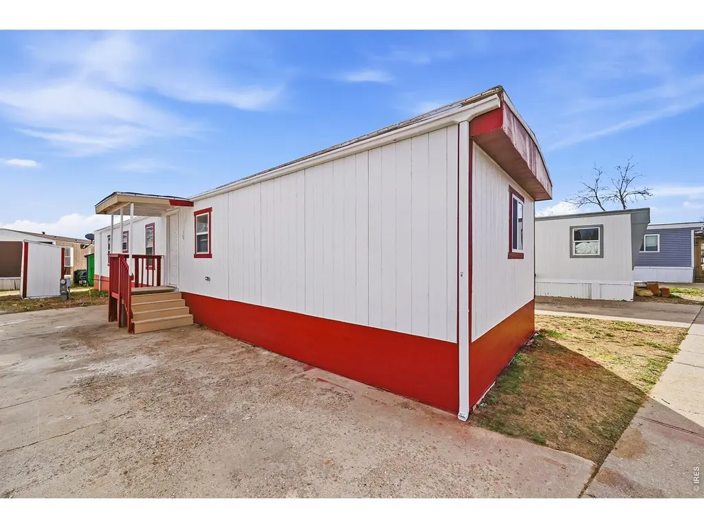 517 E Trilby Rd #26
