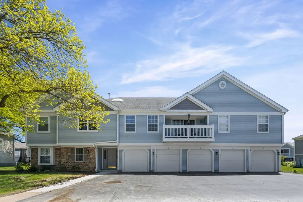 1194 Ballantrae Pl Unit B