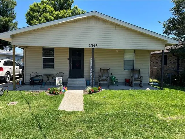 1343 Central Ave