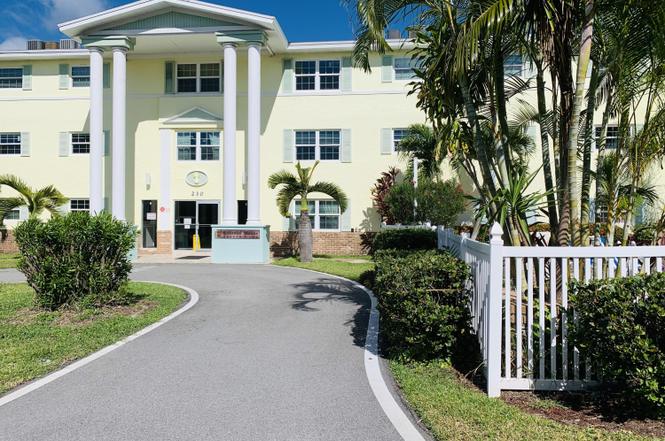 230 Columbia Dr #201