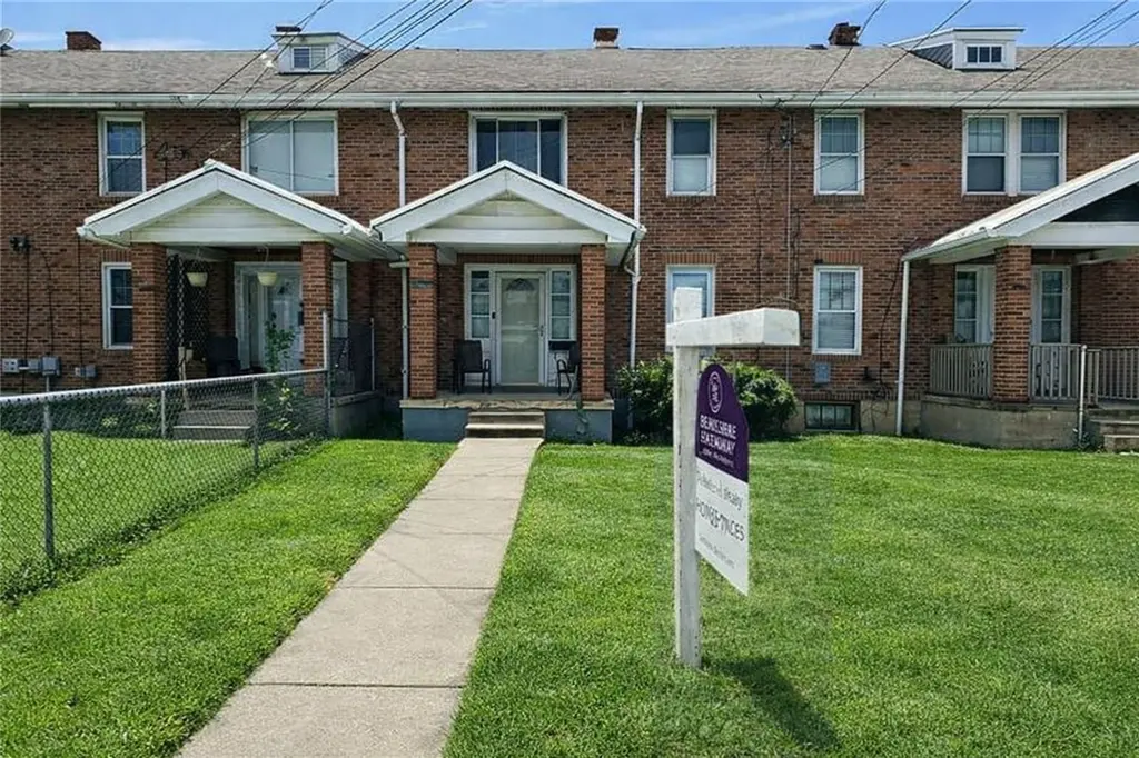 1045 Pennsylvania Ave