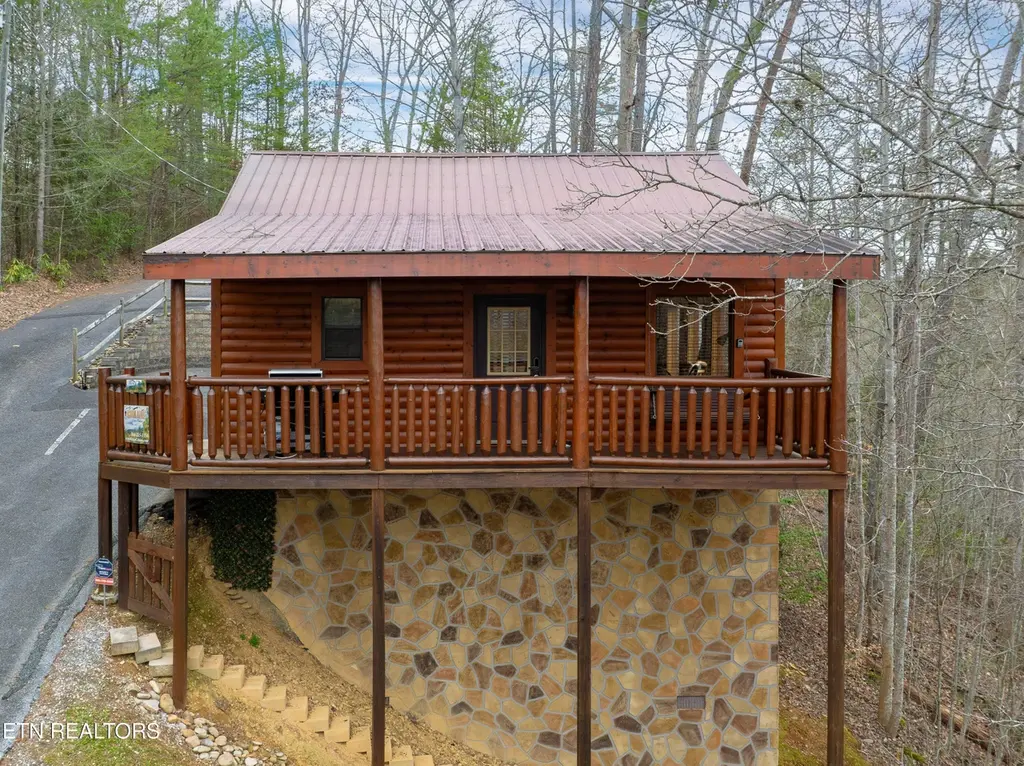 3830 Katelyns Ln
