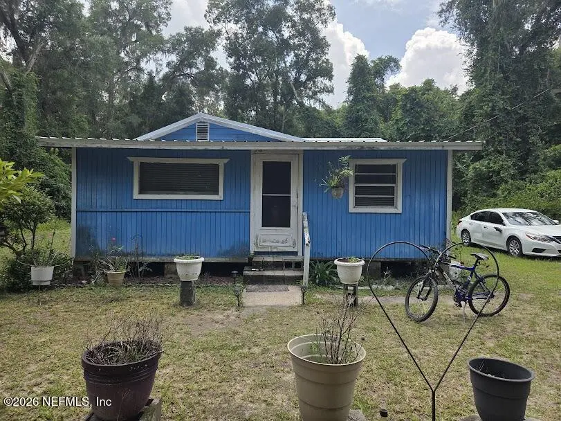 303 E Kansas St