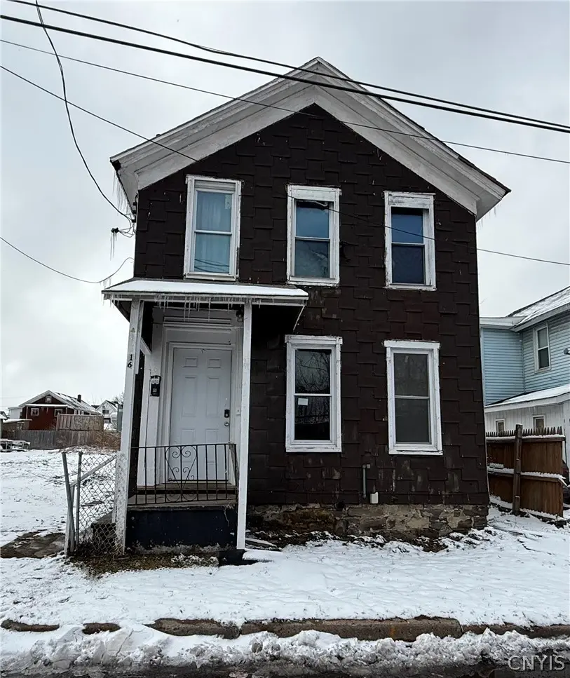 16 Barnes Ave