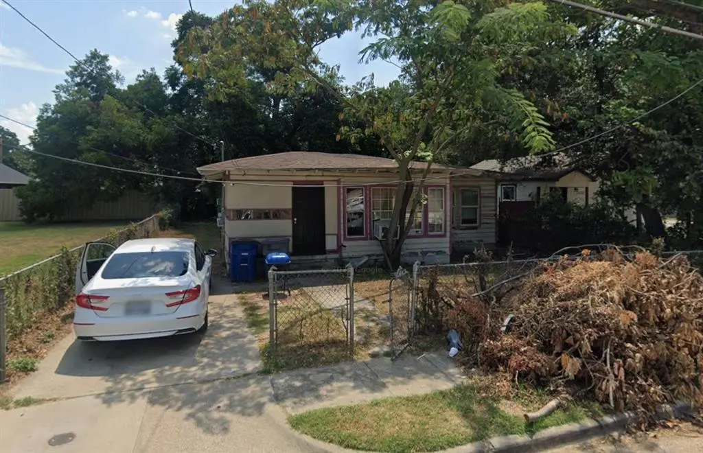 2406 Bethurum Ave