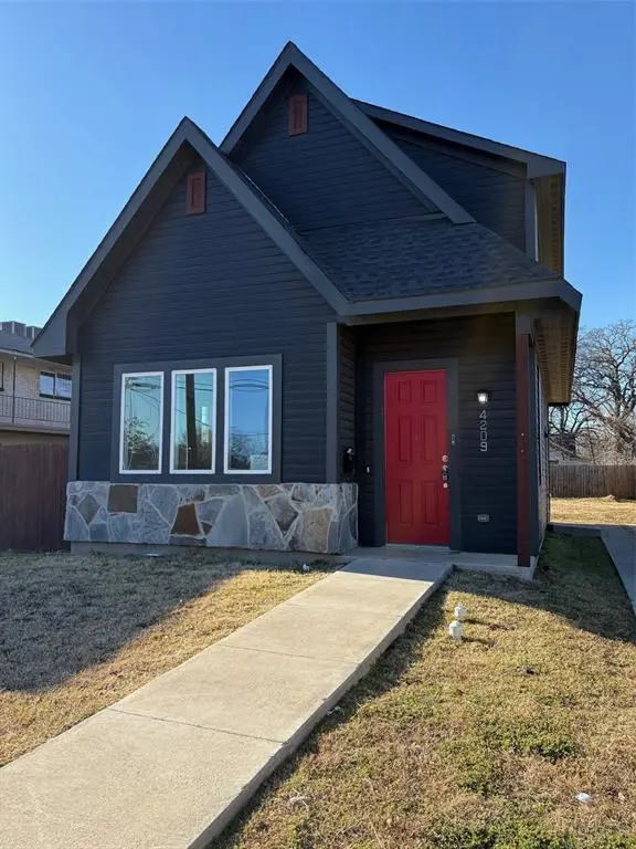 4209 Metropolitan Ave
