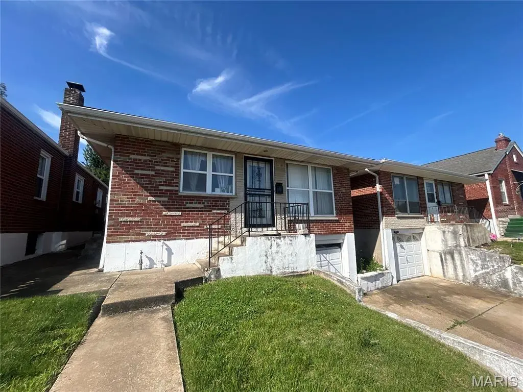 5740 Greer Ave