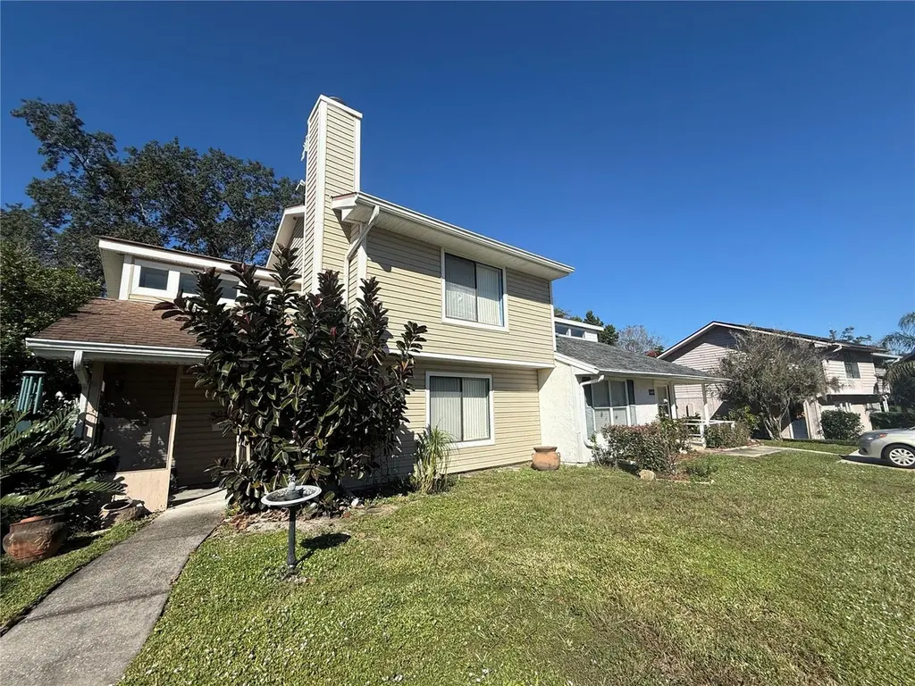 5454 Bracken Ct