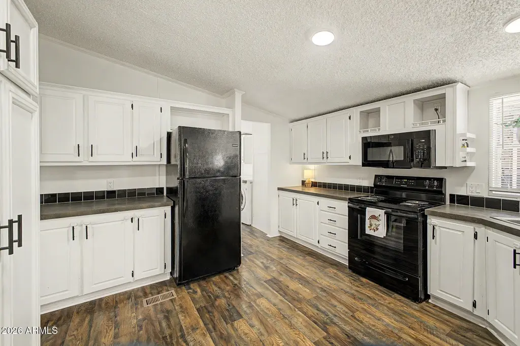 2140 E Michigan Ave #31
