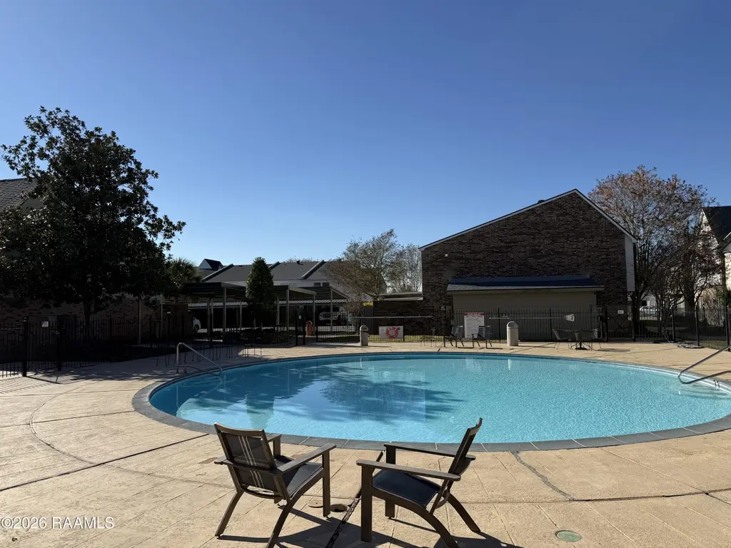 1310 Dulles Dr Unit C