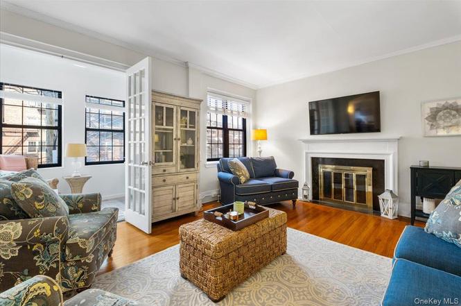 824 Bronx River Rd Unit 3A