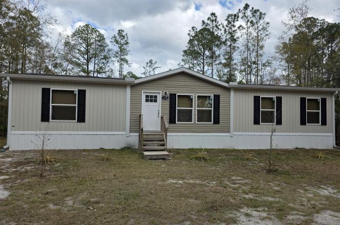 1556 Rayne Pt