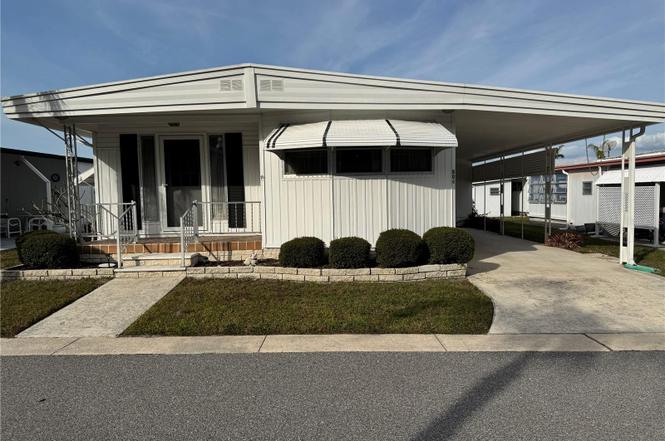 2331 Belleair Rd #804